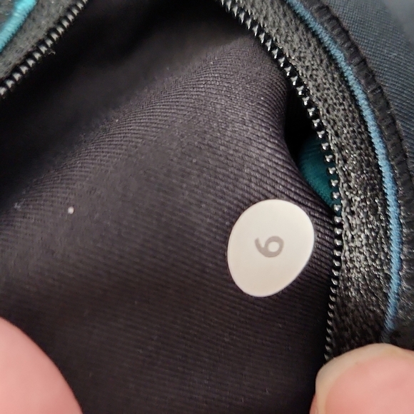 Lululemon Top Speed Crop Leggings Back Spin Stroke Peacock - Picture 6 of 6